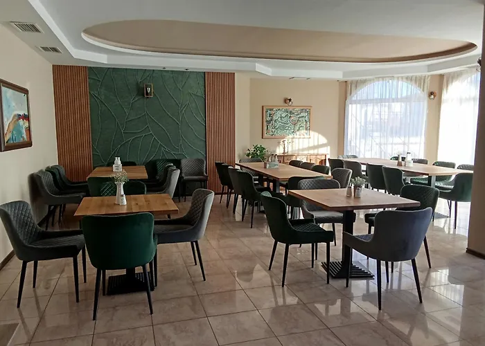 Alekta Hotel - Free Parking